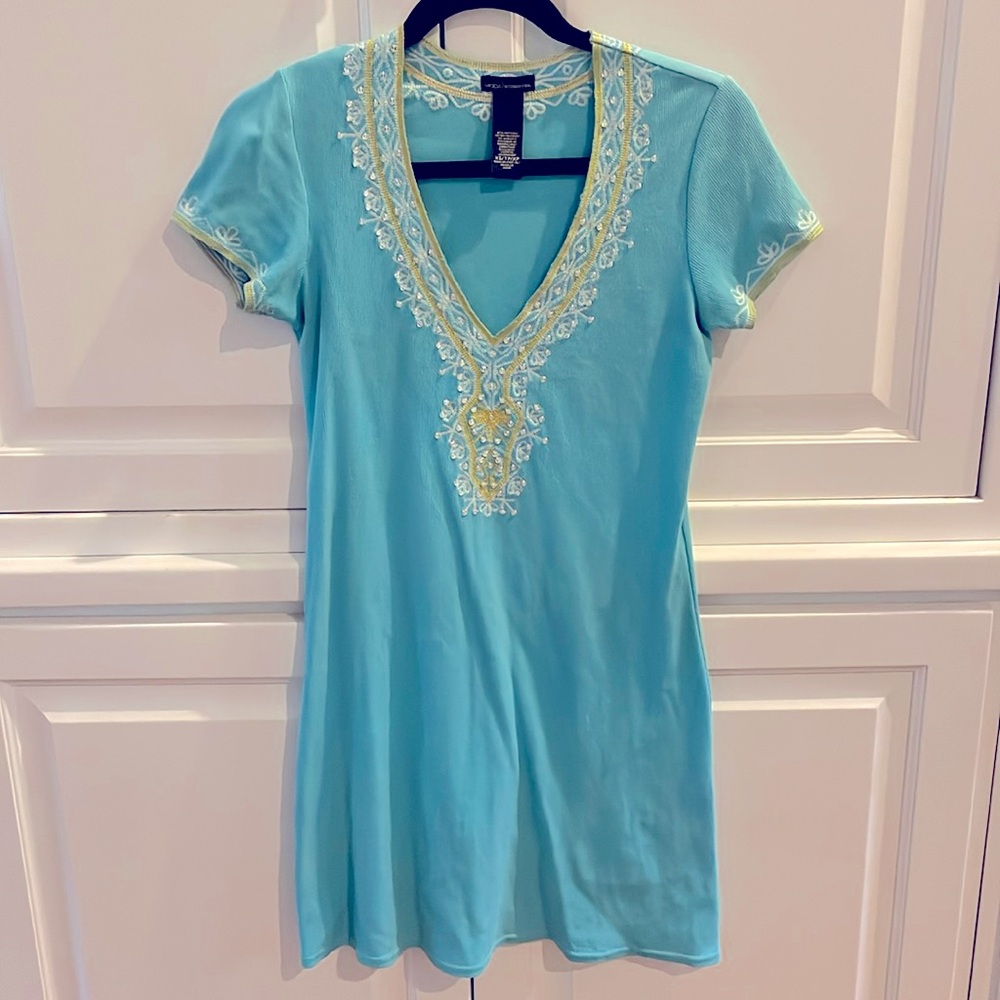 VS Embroidered Short Sleeve Dress